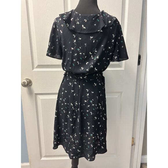 NWT Chelsea Nordstrom Navy Wrap Feminine Dress Size L - Picture 3 of 8